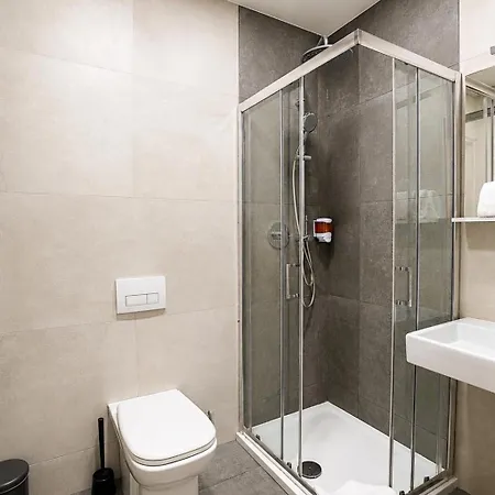Hotel Bristol 2*