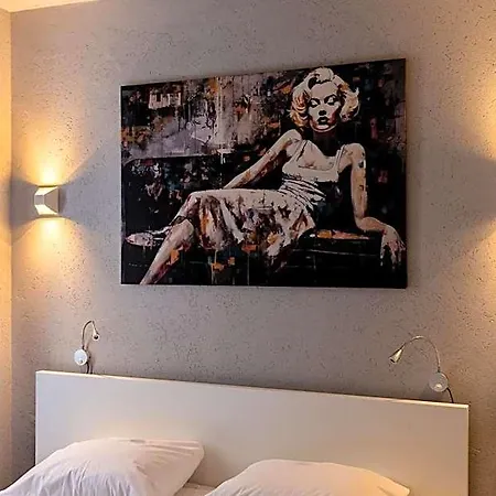 Hotel Bristol 2*