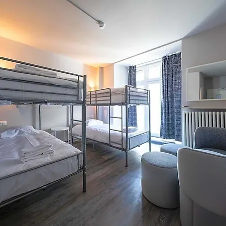 Hotel Bristol 2*