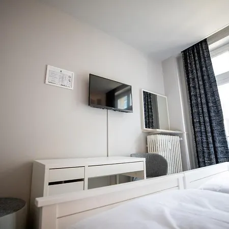 Hotel Bristol 2*
